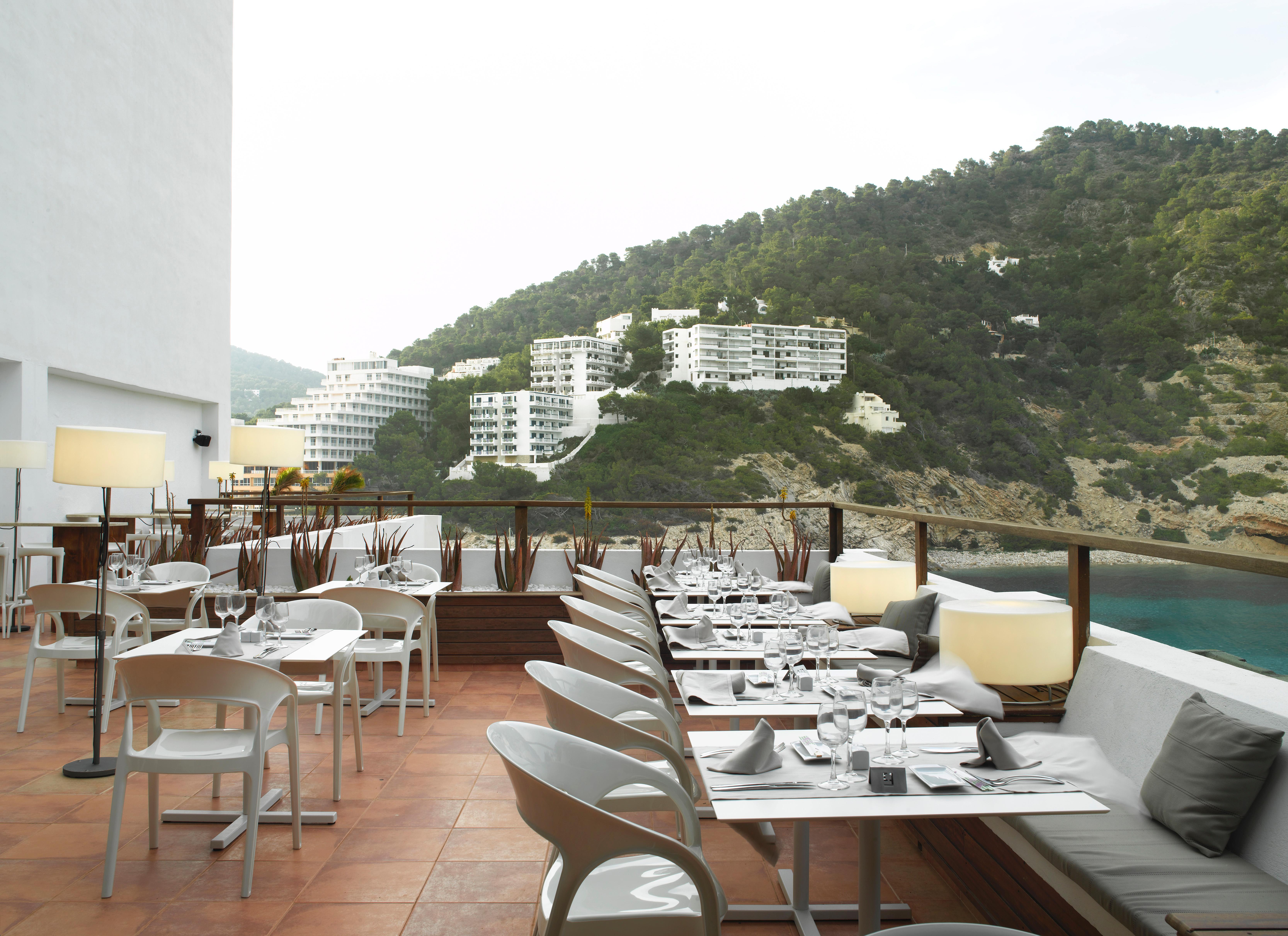Palladium Hotel Cala Llonga - Adults Only Exterior photo